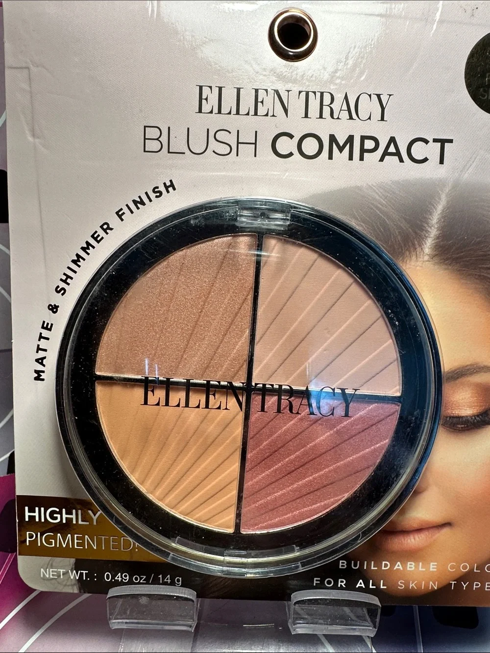 ⚡️Ellen Tracy Blush Compact — Pink, Peach, Champagne & Bronze Tones
